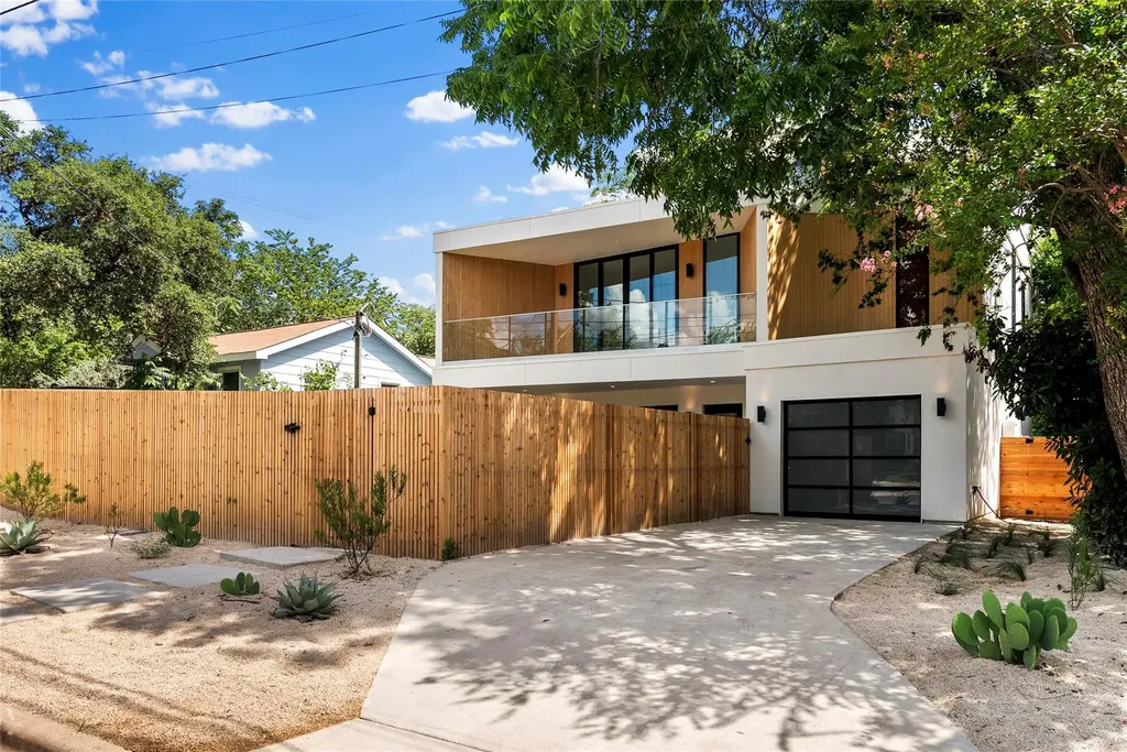 1005 W Johanna Street W Austin TX 78704
