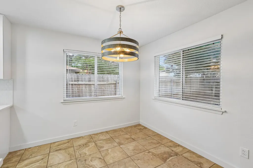 11311 Prairie Dog Trail Austin TX 78750