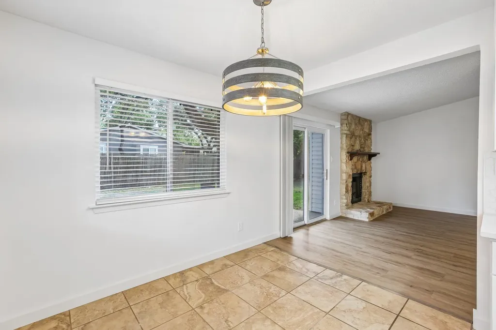 11311 Prairie Dog Trail Austin TX 78750