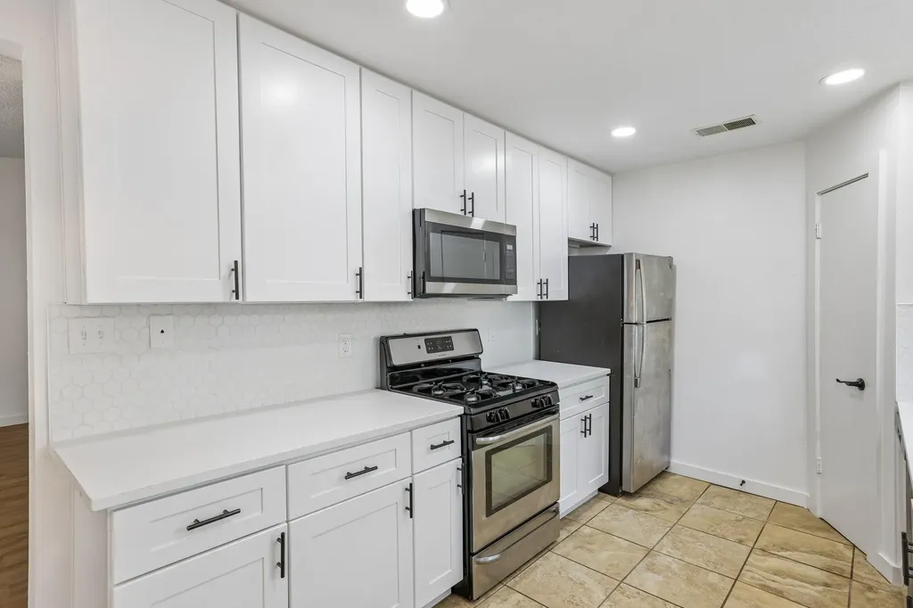 11311 Prairie Dog Trail Austin TX 78750