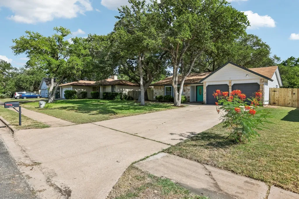 11311 Prairie Dog Trail Austin TX 78750