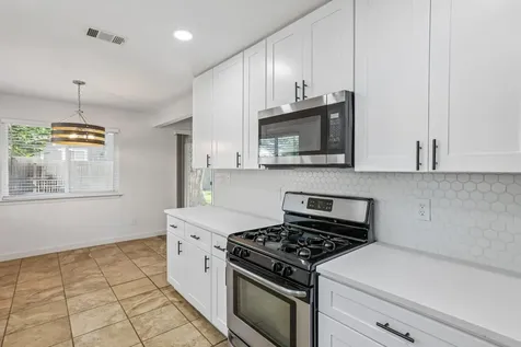 11311 Prairie Dog Trail Austin TX 78750