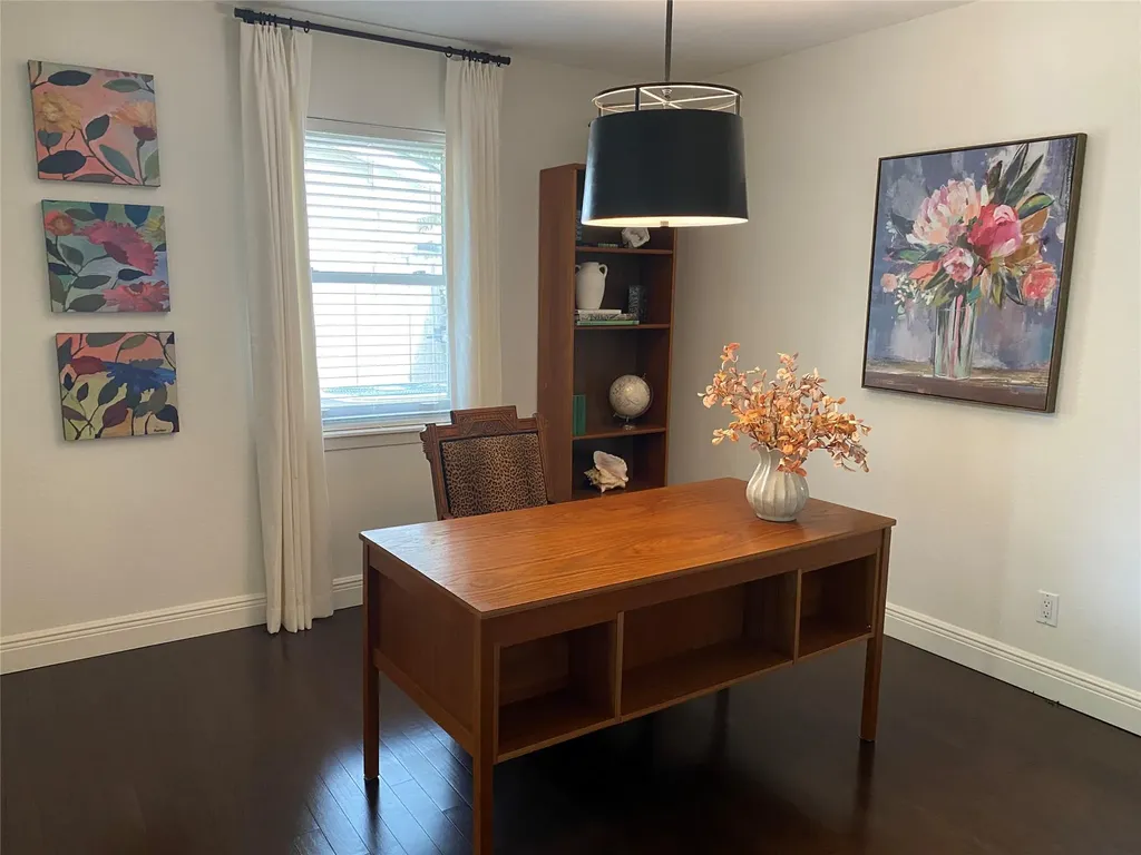 2114 Lanier Drive Austin TX 78757