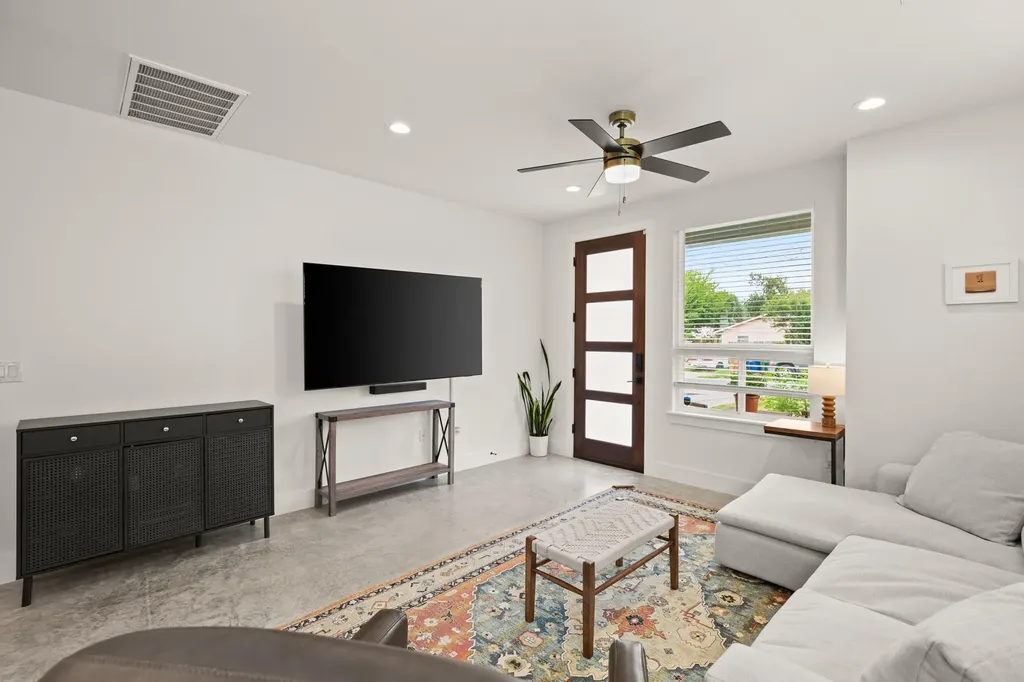 3506 Pennsylvania Avenue Austin TX 78721