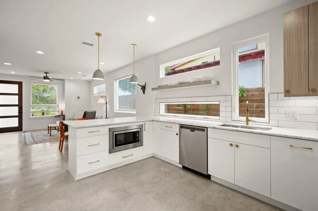3506 Pennsylvania Avenue Austin TX 78721
