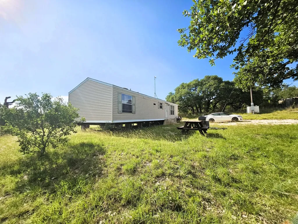 100 Reavis Drive Kempner TX 76539