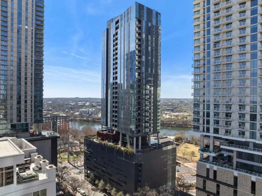70 Rainey Street Austin TX 78701