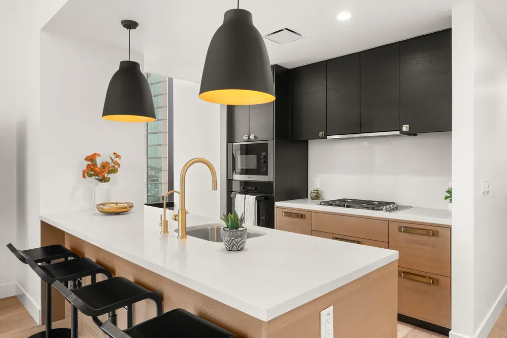 70 Rainey Street Austin TX 78701