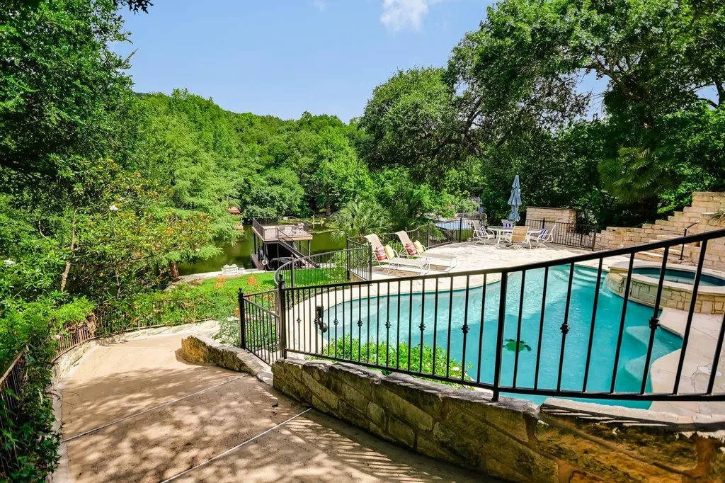 5307 Tortuga Trail Austin TX 78731