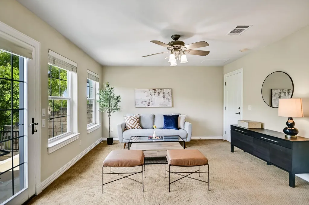 5307 Tortuga Trail Austin TX 78731