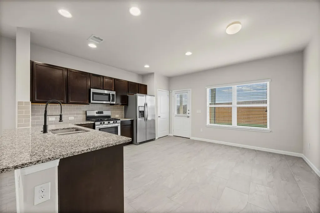 1121 La Conterra Boulevard Georgetown TX 78626