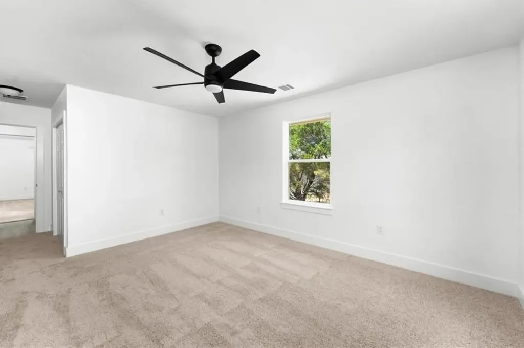 5702 Thunderbird Street Lago Vista TX 78645