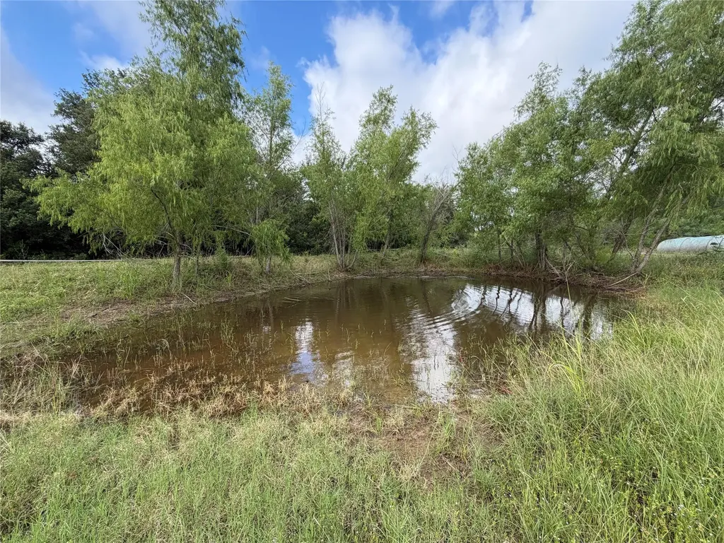 437 Balch Road Elgin TX 78621