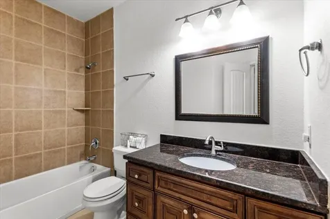 437 Balch Road Elgin TX 78621