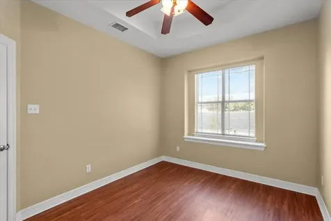 437 Balch Road Elgin TX 78621