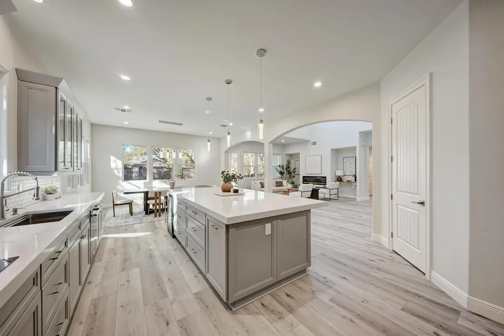 13201 Mansfield Drive Austin TX 78732