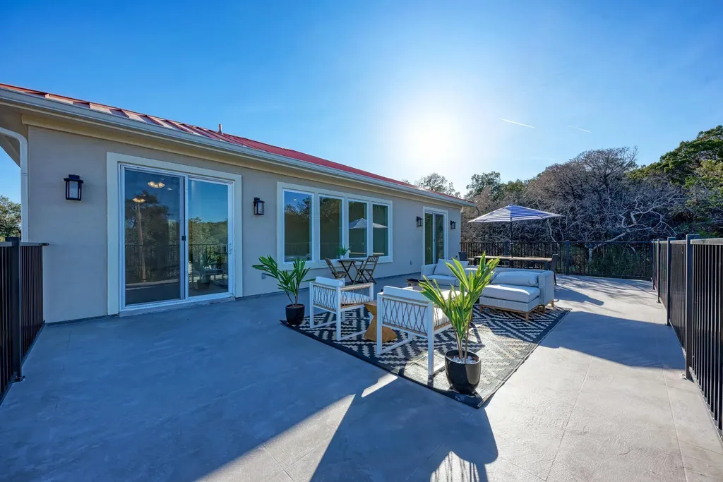 13201 Mansfield Drive Austin TX 78732