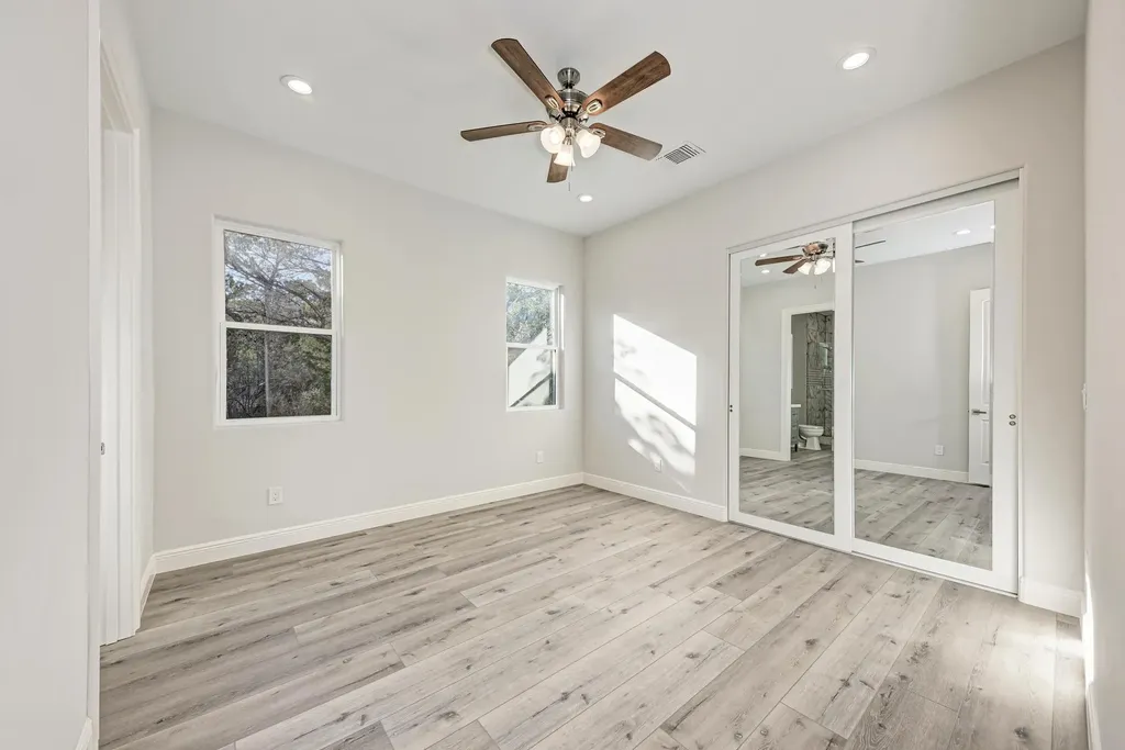 13201 Mansfield Drive Austin TX 78732