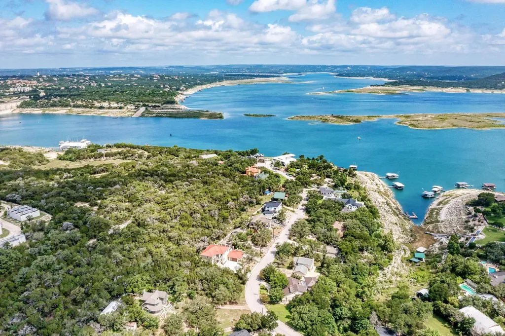 13201 Mansfield Drive Austin TX 78732