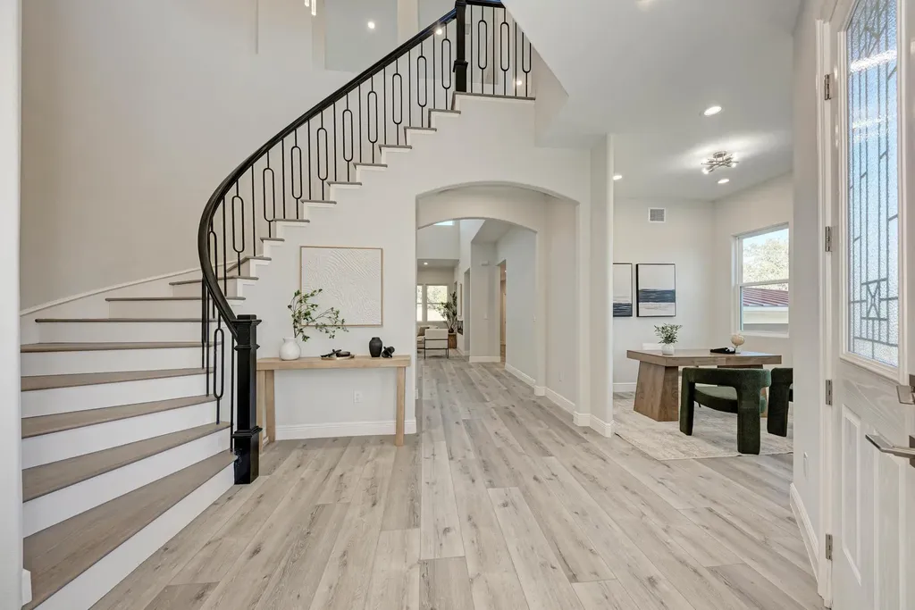 13201 Mansfield Drive Austin TX 78732