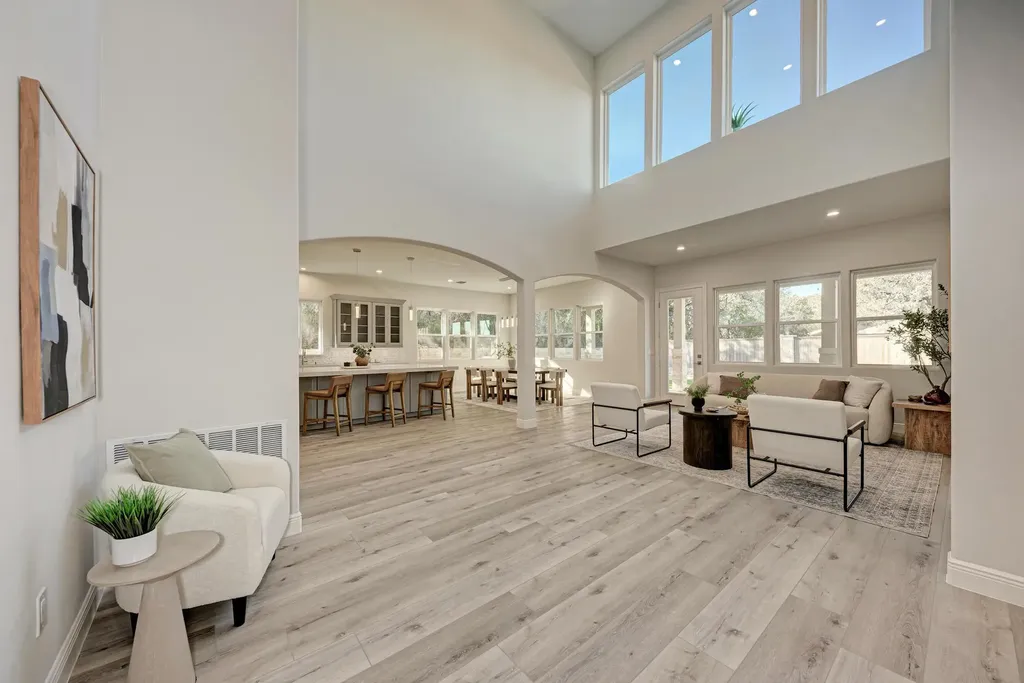 13201 Mansfield Drive Austin TX 78732