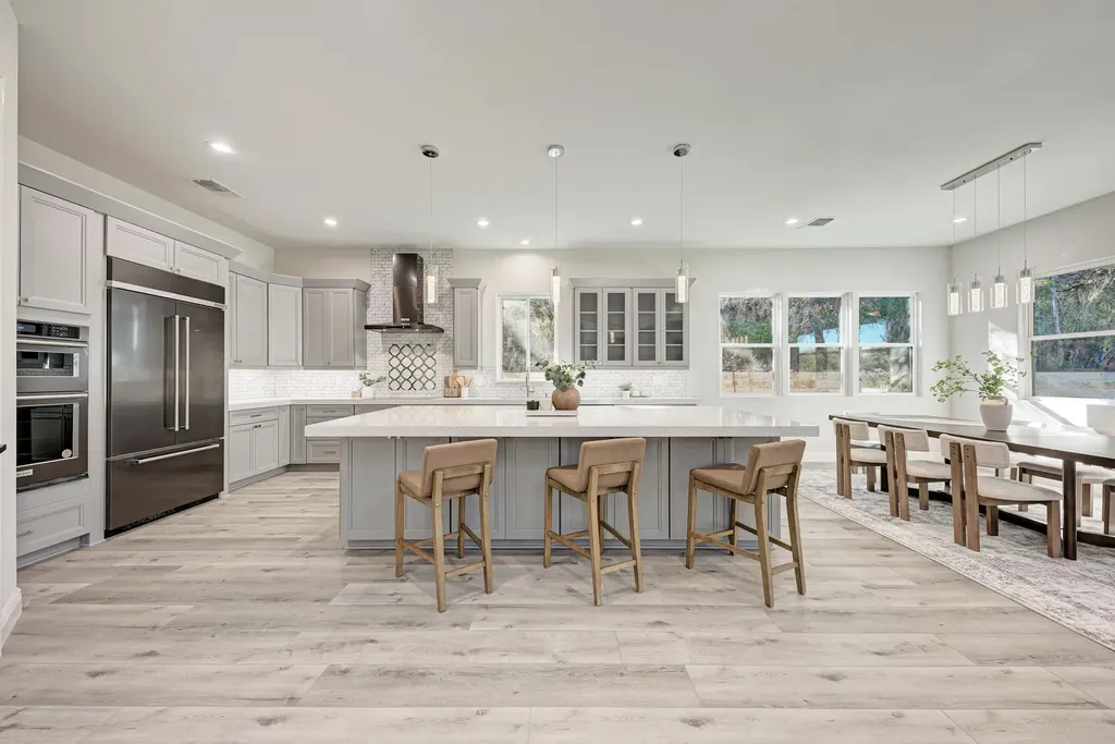 13201 Mansfield Drive Austin TX 78732