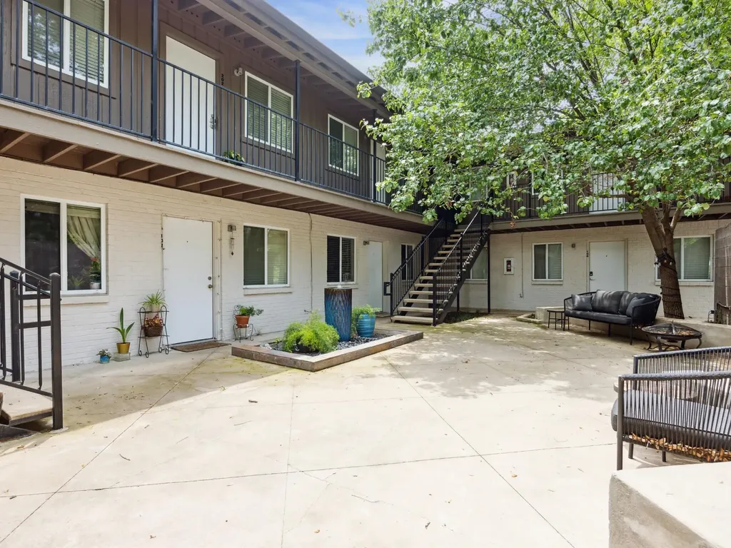 1503 W 9th Street Austin TX 78703