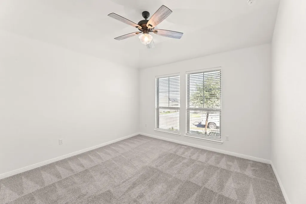 109 Finstown Street Hutto TX 78634