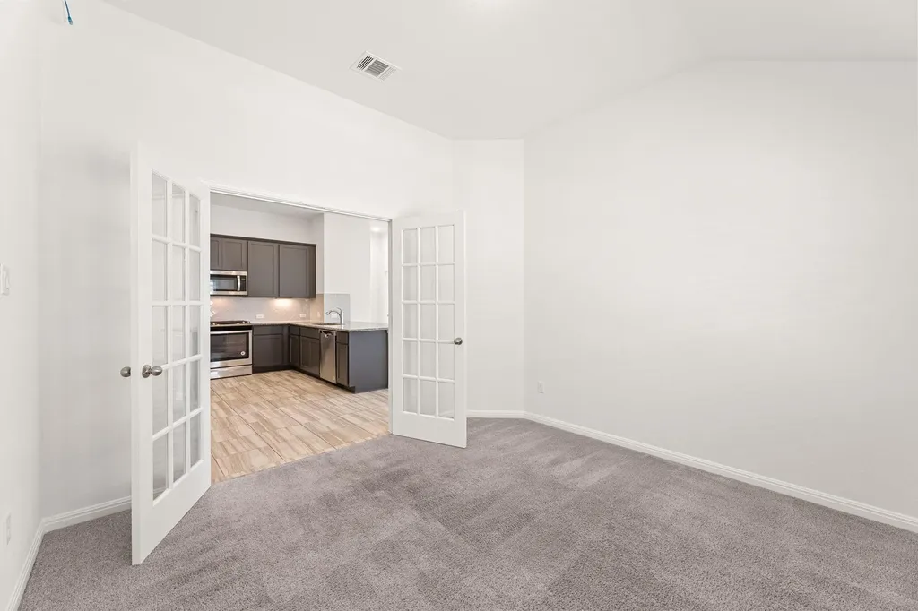 109 Finstown Street Hutto TX 78634