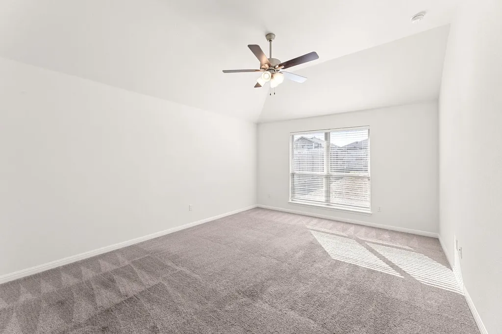 109 Finstown Street Hutto TX 78634