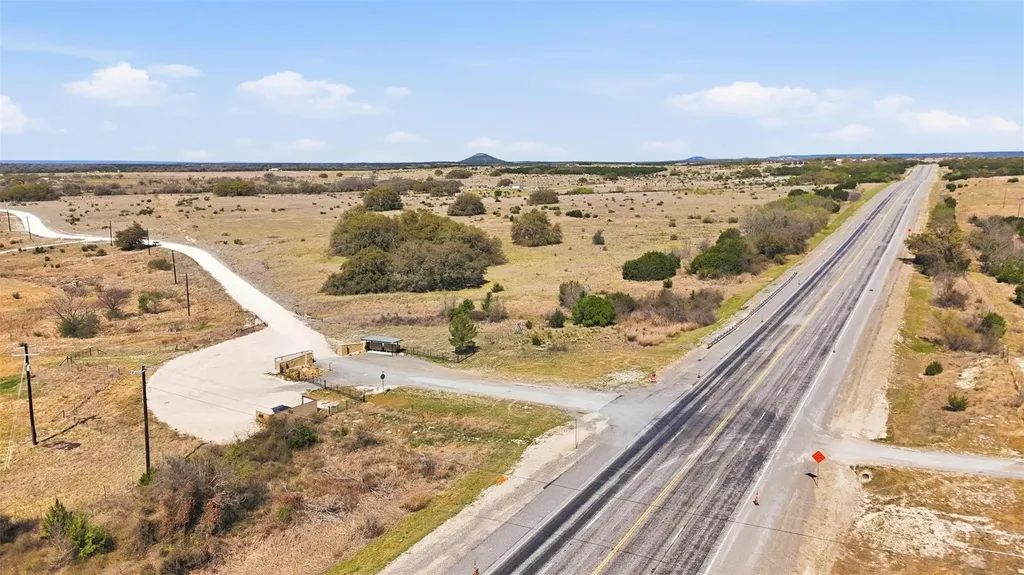 300 Willow Oak Drive Goldthwaite TX 76844