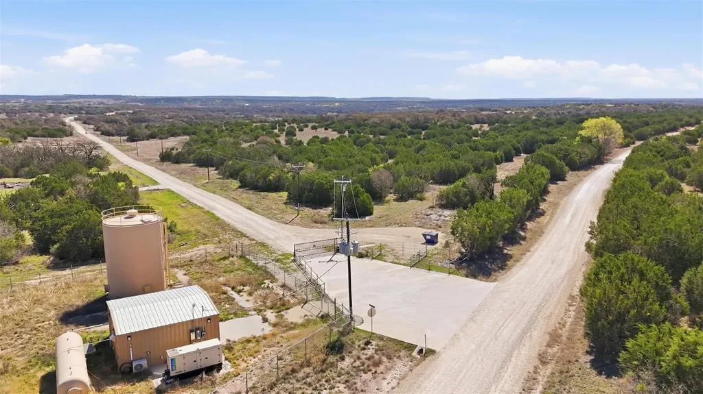 300 Willow Oak Drive Goldthwaite TX 76844