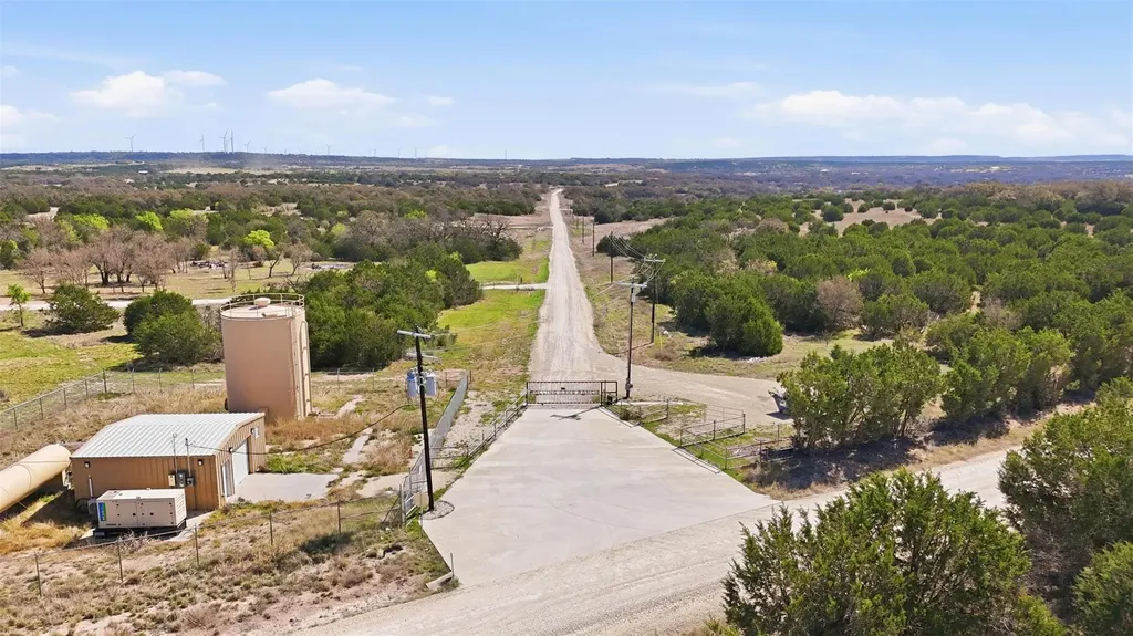 300 Willow Oak Drive Goldthwaite TX 76844