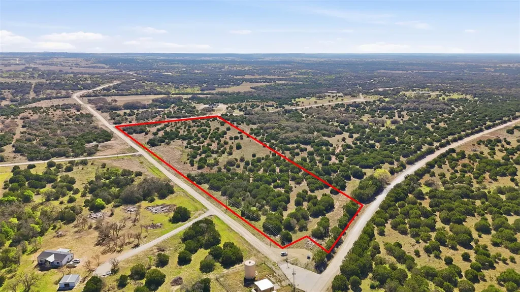 300 Willow Oak Drive Goldthwaite TX 76844