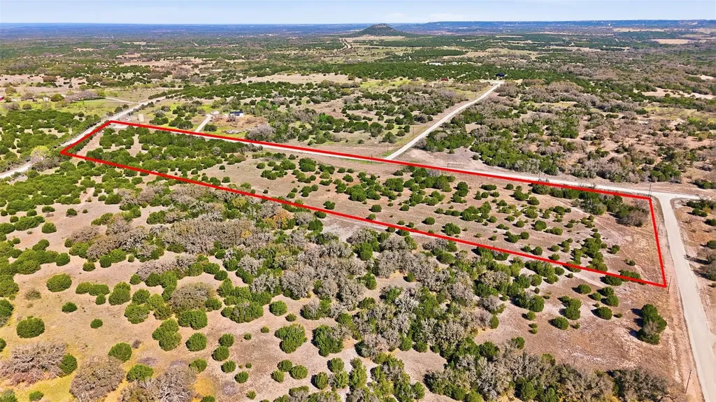 300 Willow Oak Drive Goldthwaite TX 76844