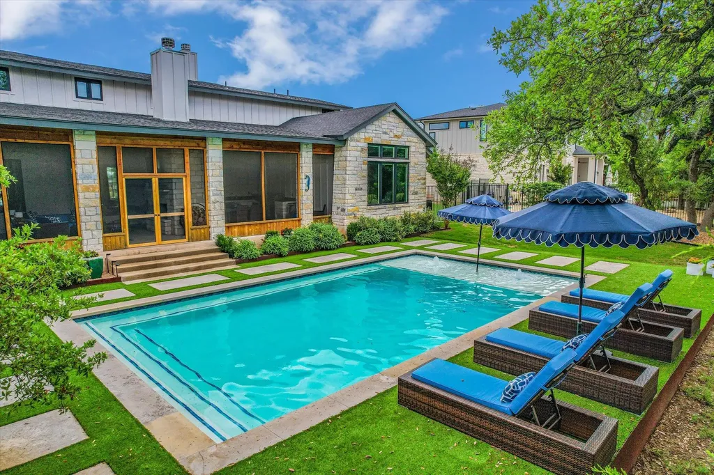 1379 Bunker Ranch Boulevard Dripping Springs TX 78620