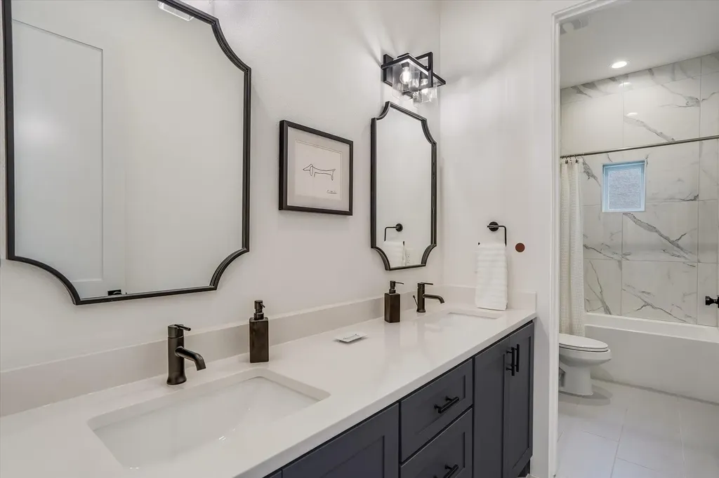 1379 Bunker Ranch Boulevard Dripping Springs TX 78620