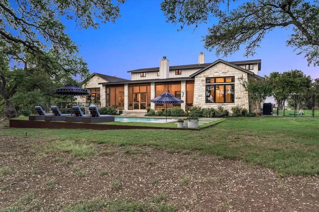 1379 Bunker Ranch Boulevard Dripping Springs TX 78620