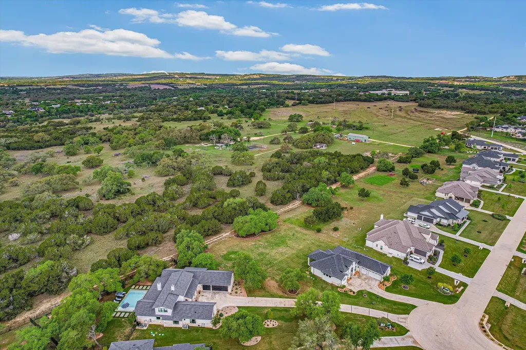 1379 Bunker Ranch Boulevard Dripping Springs TX 78620