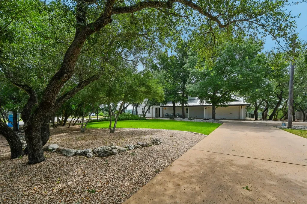 7105 Mountain Trail Austin TX 78732