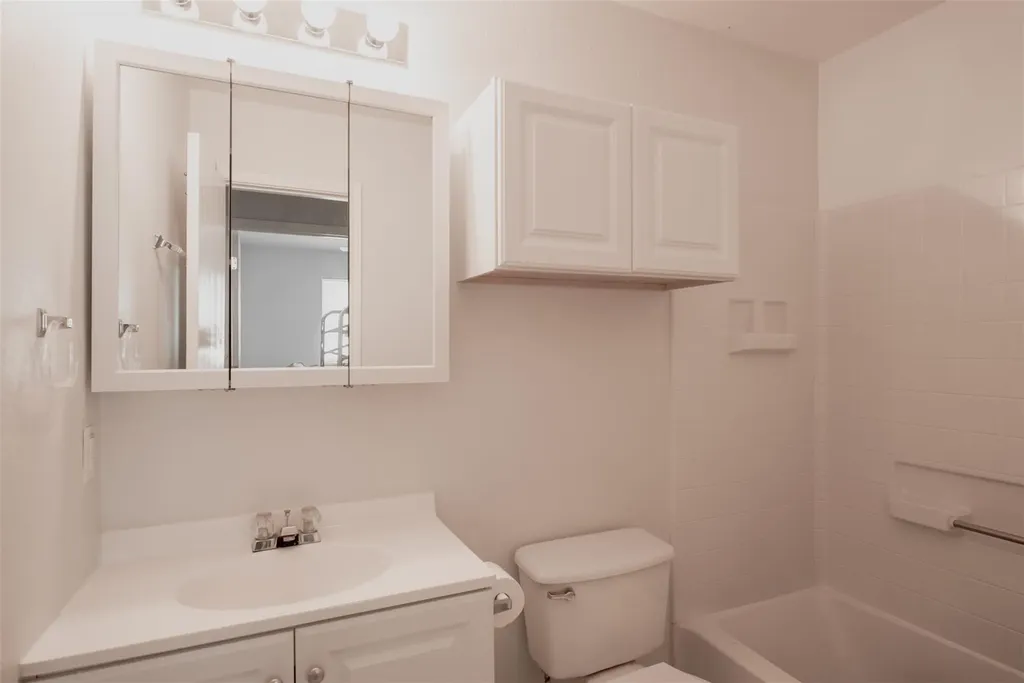 5501 English Avenue Austin TX 78724