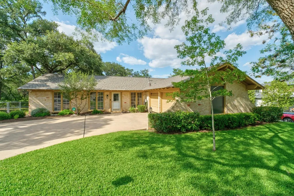 2150 Barton Hills Drive Austin TX 78704