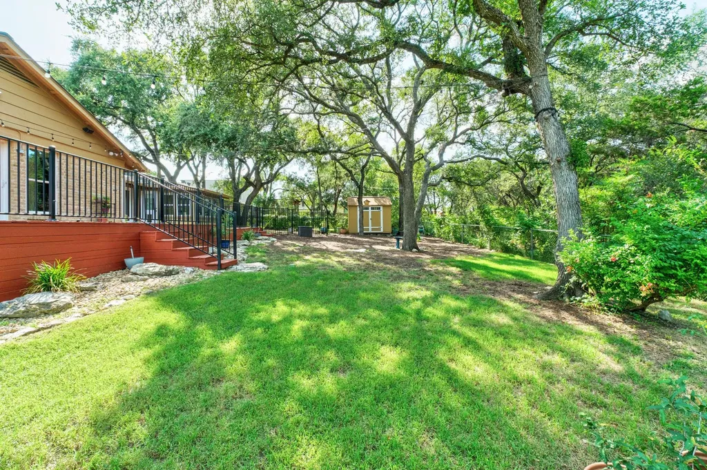 2150 Barton Hills Drive Austin TX 78704