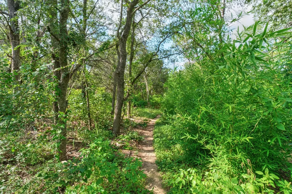 2150 Barton Hills Drive Austin TX 78704