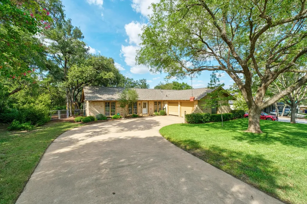 2150 Barton Hills Drive Austin TX 78704