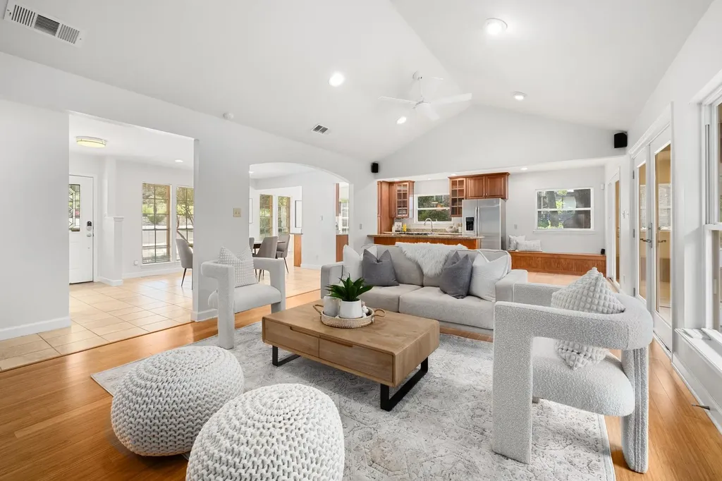 2150 Barton Hills Drive Austin TX 78704