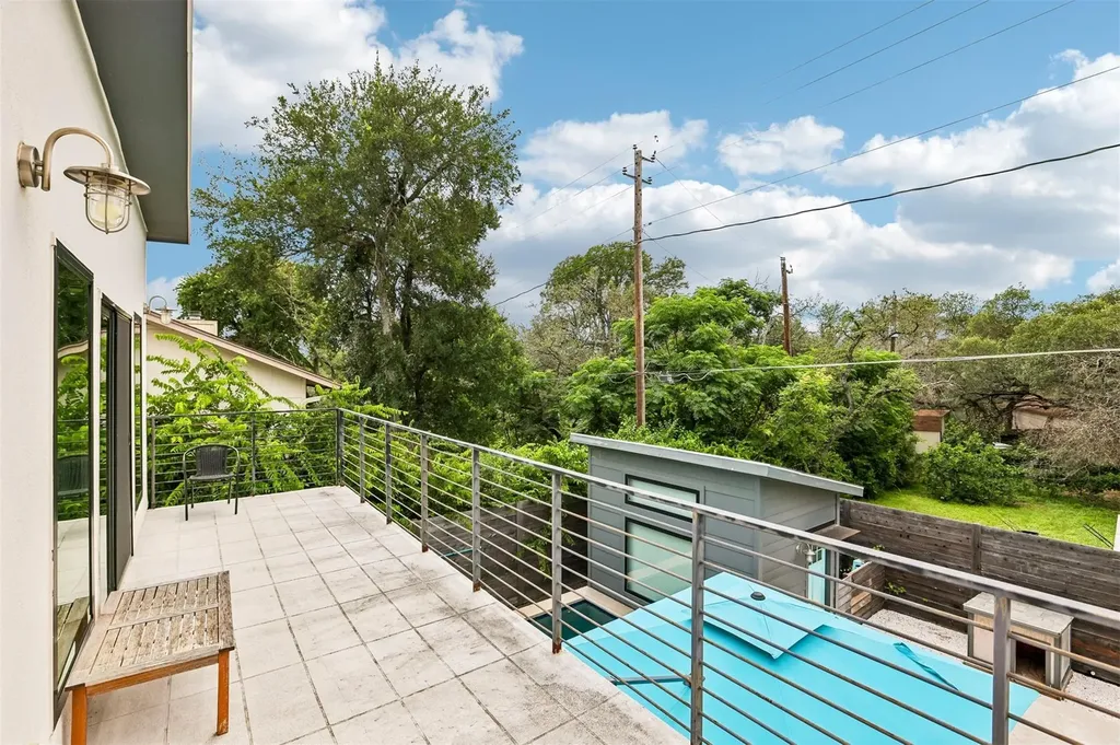 12024 Wycliff Lane Austin TX 78727