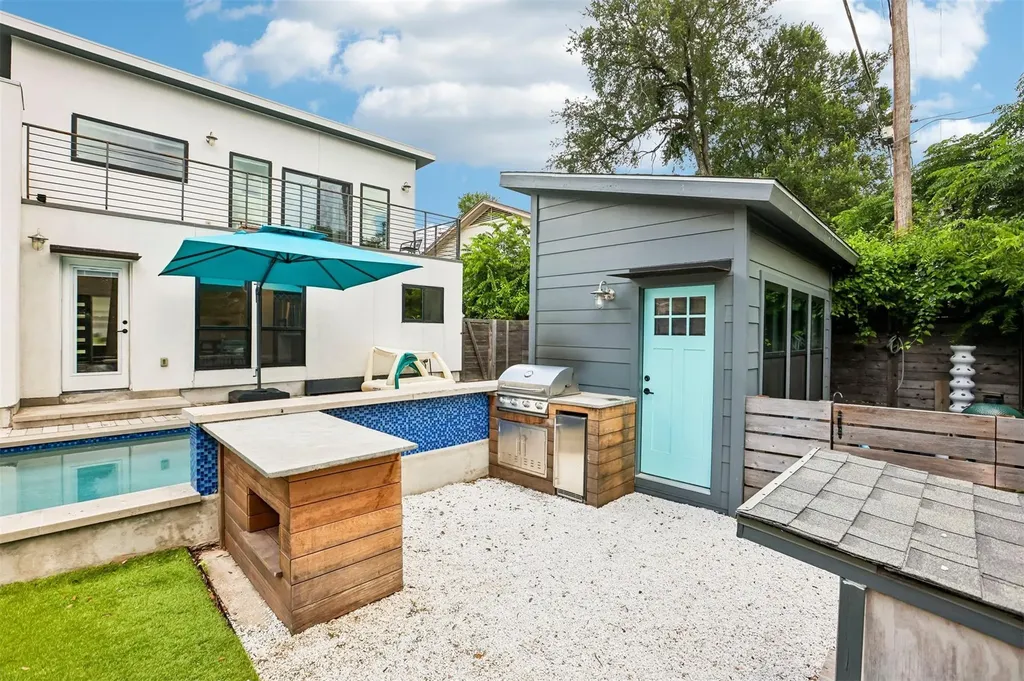 12024 Wycliff Lane Austin TX 78727