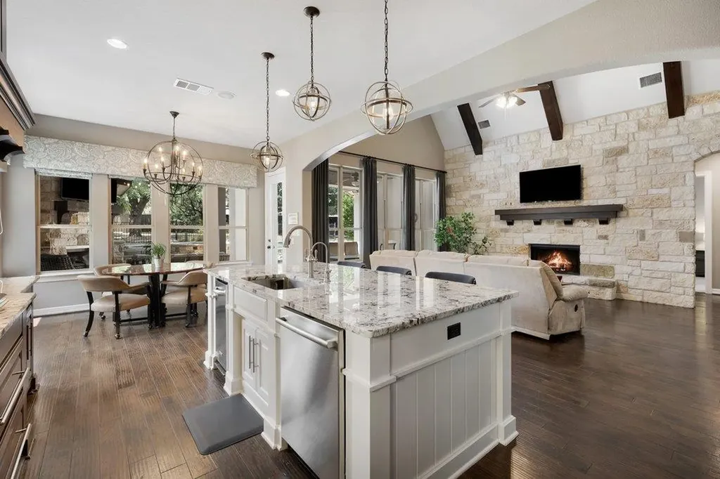 8912 Geranium Cove Austin TX 78738