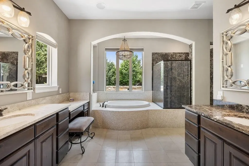 8912 Geranium Cove Austin TX 78738